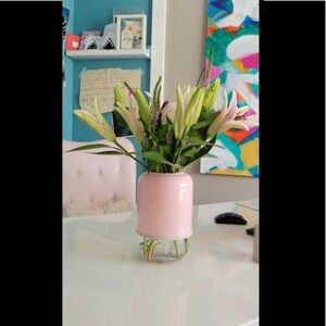 Muurla Adjustable Capsule Vase NIB